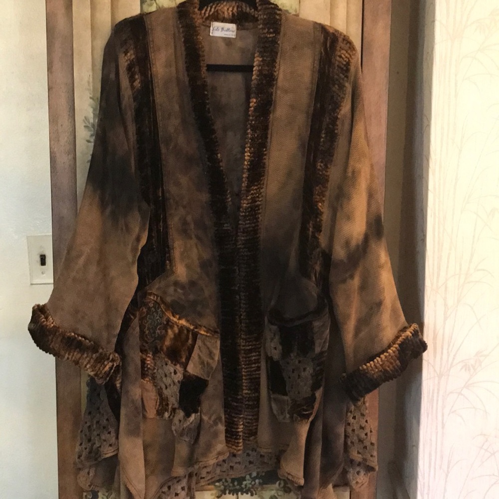 Velvet and knit Knee Length Coat